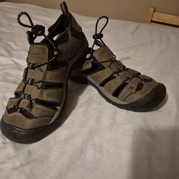 Outland Muir Woods River Sandals - 7 - Picture 1 of 6